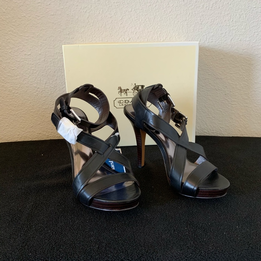 Coach Aleah Sandal